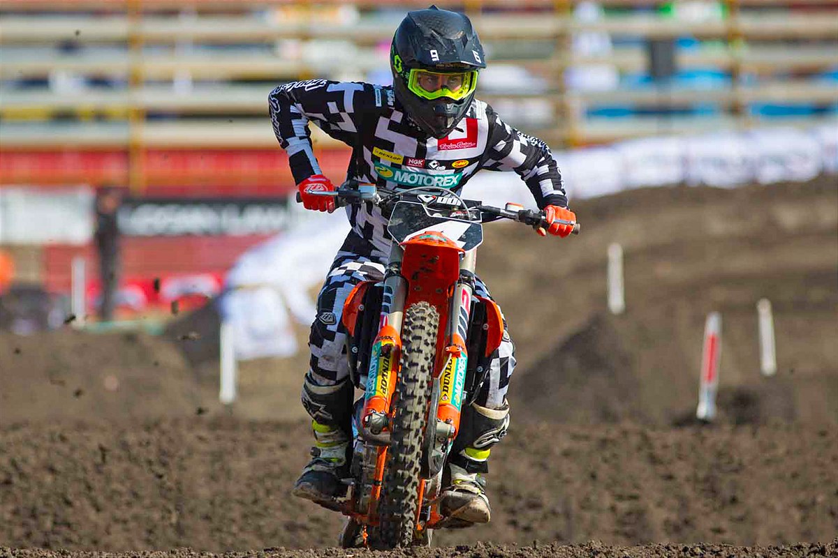 Mastin Round 1 Supercross 