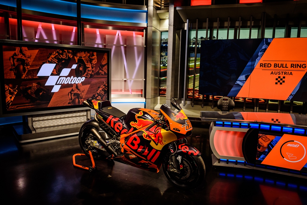 KTM RC16 Australian Tour Image Two