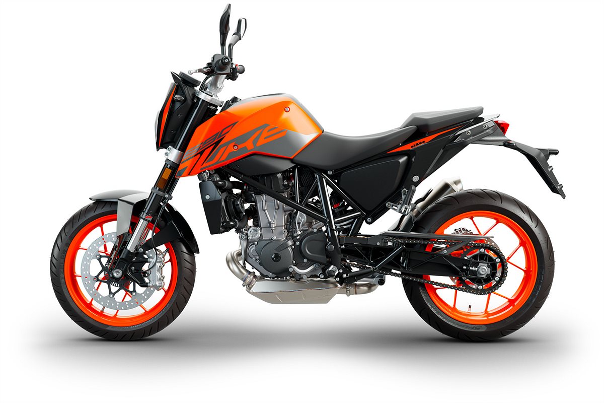 2018_KTM 690 DUKE 90 left