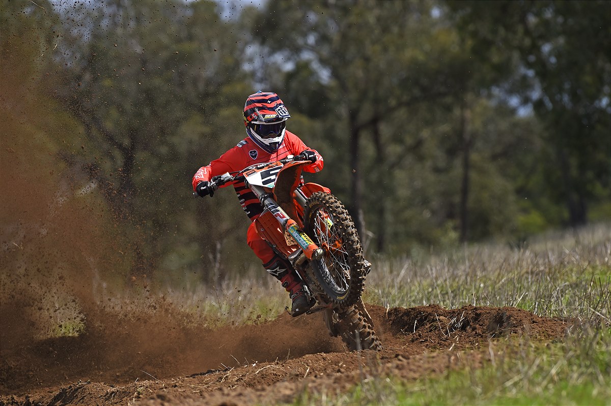 Kirk Gibbs - KTM 450 SX-F - MX1