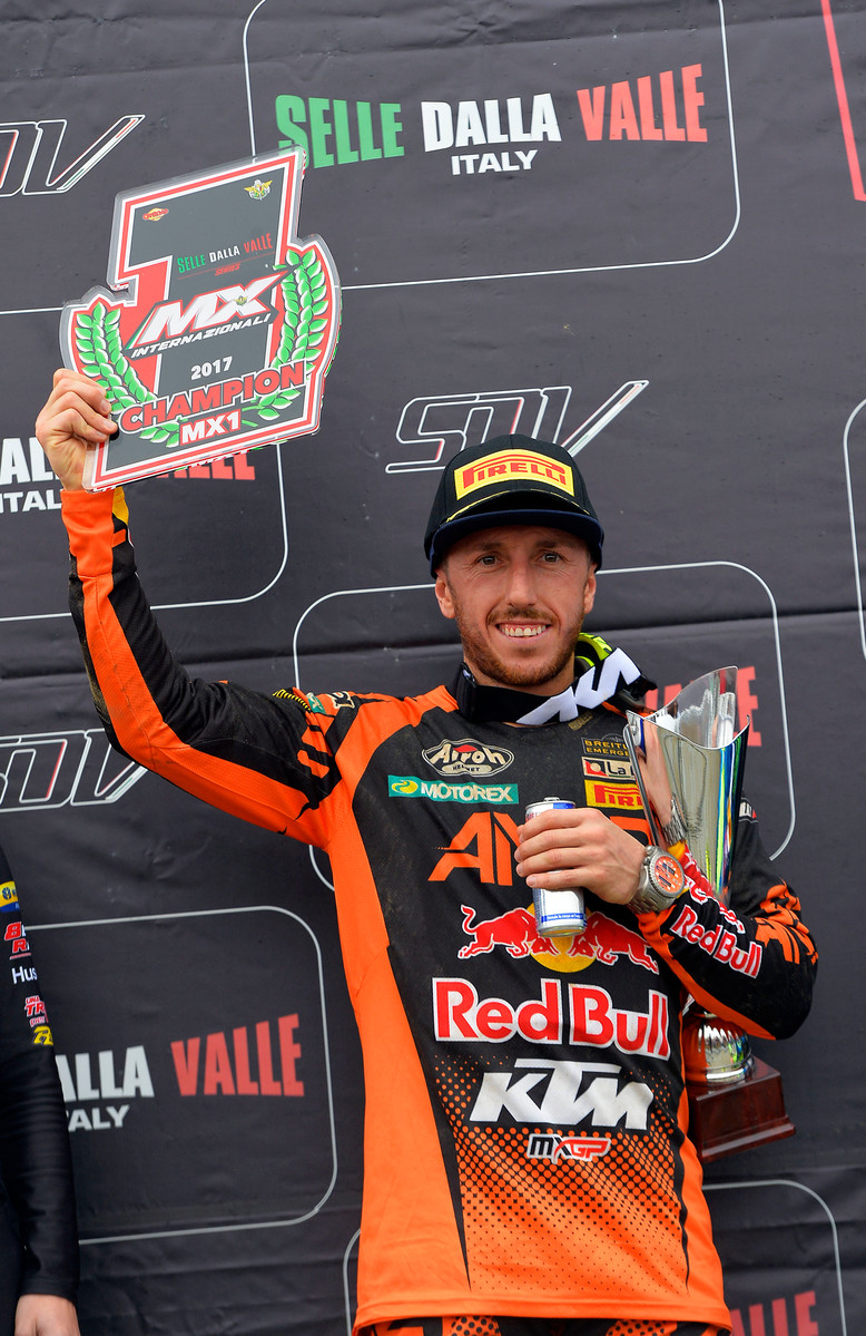 165481_Tony Cairoli Podium Ottobiano 2017