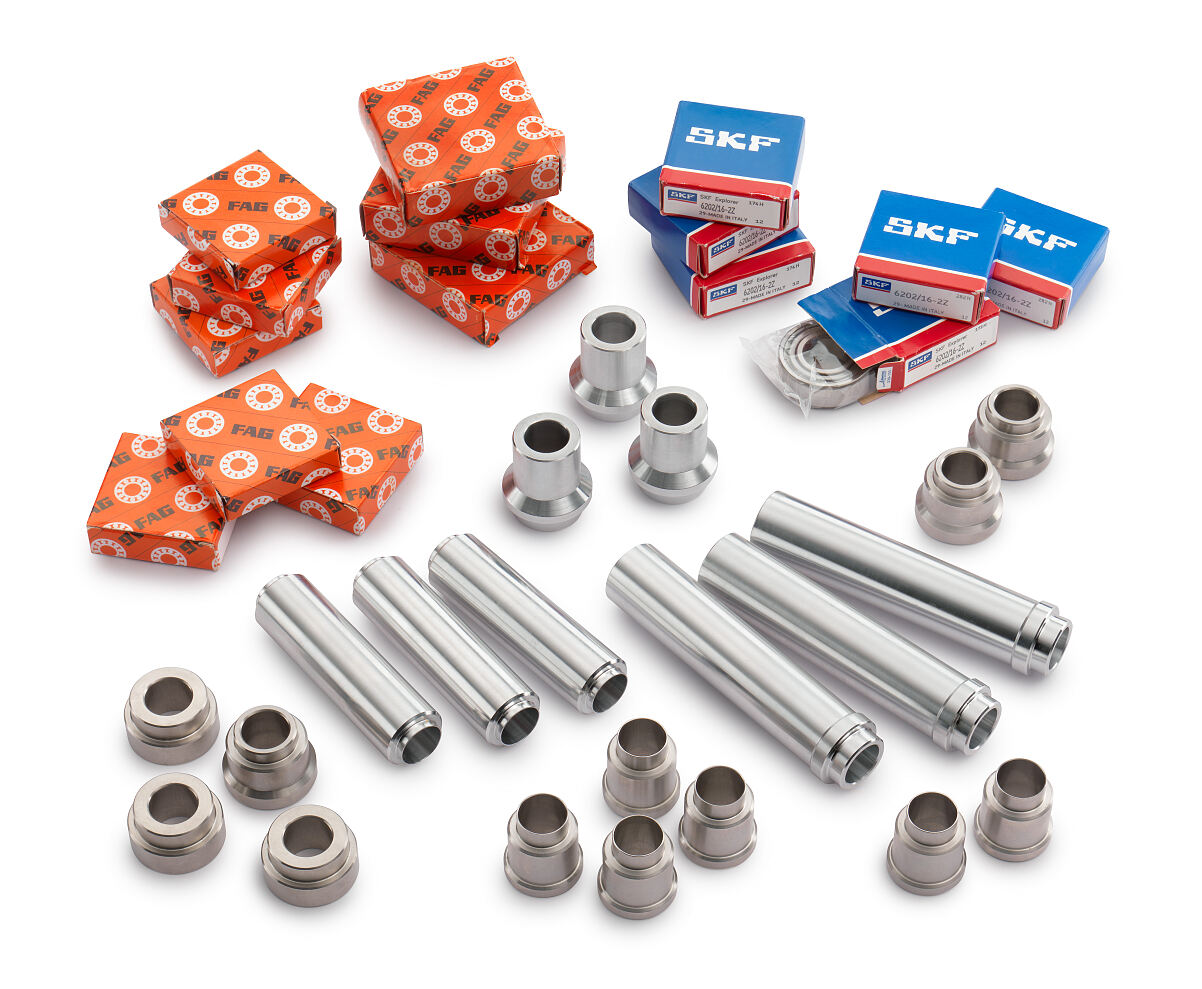 RC 390 R wheel kit
