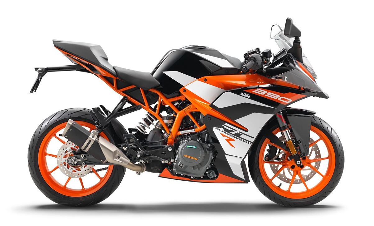 RC 390 R Serie 90de ri_low