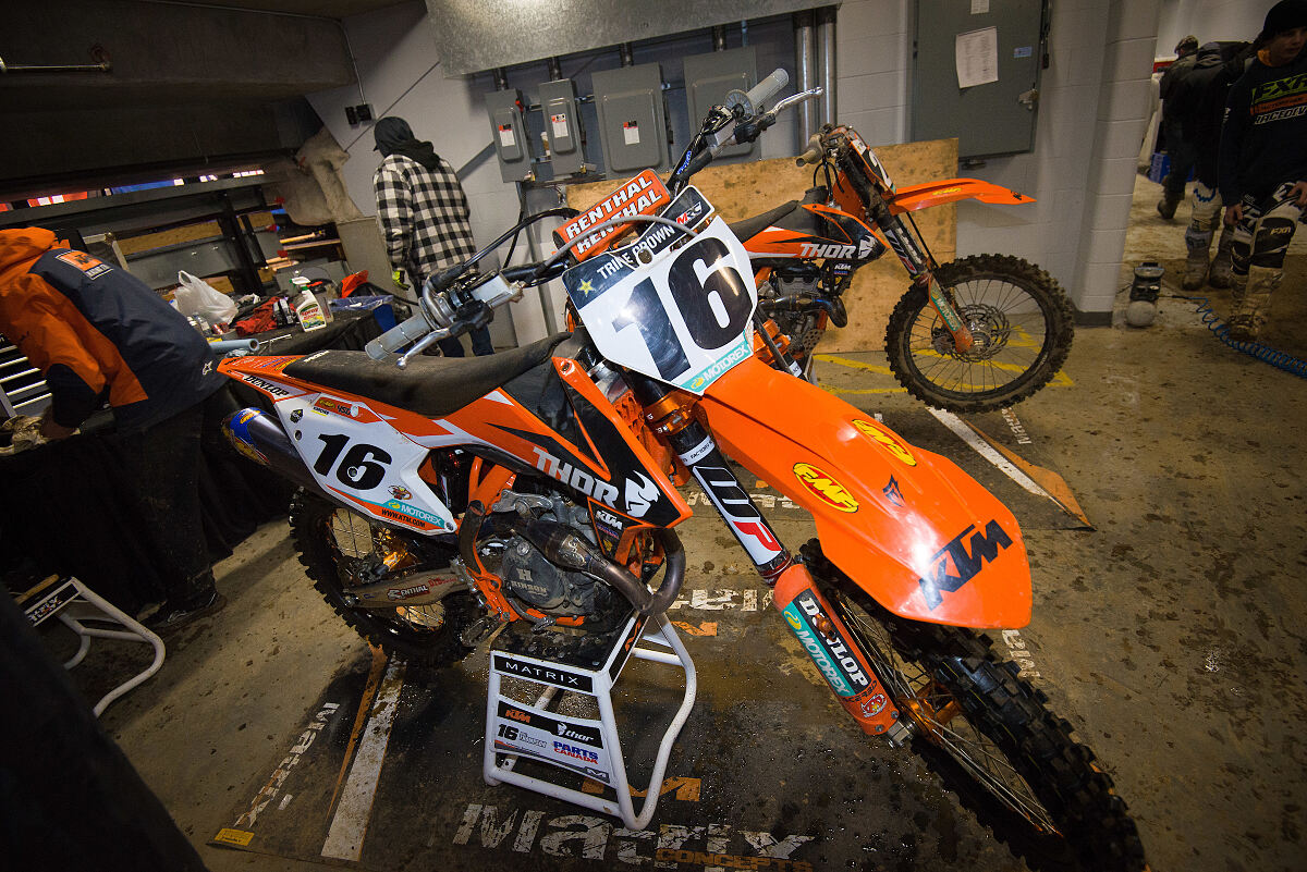 AX1_Thompson_16