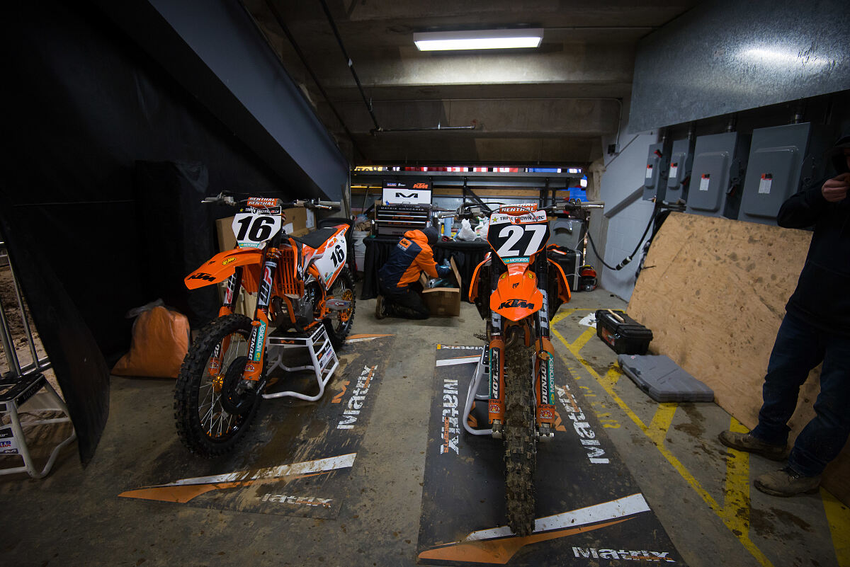 AX1_Team_1