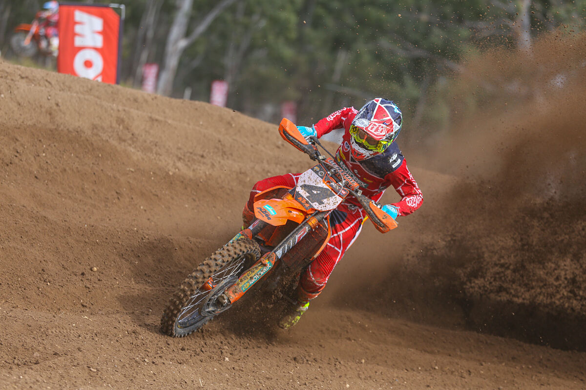 KTM Motocross Racing Team - KTM 450 SX-F - Luke Clout
