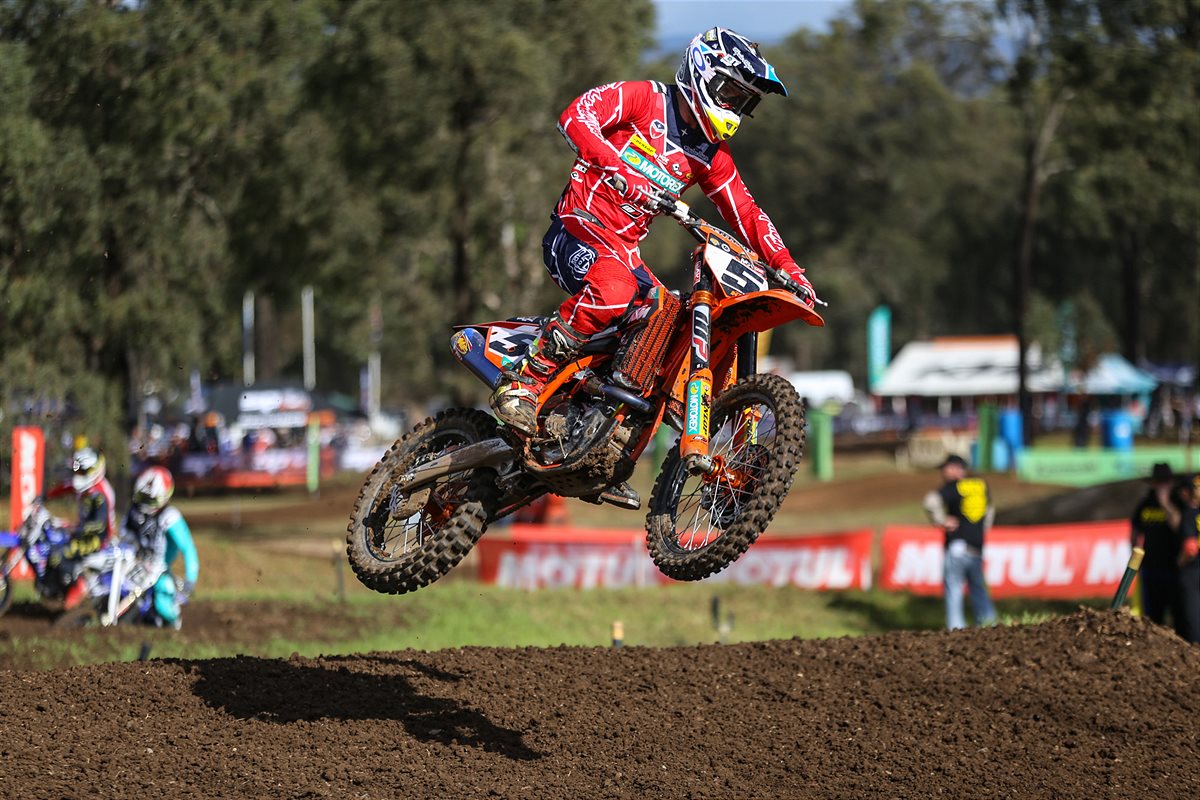 KTM-Racing-Team-MXN_RND1-13
