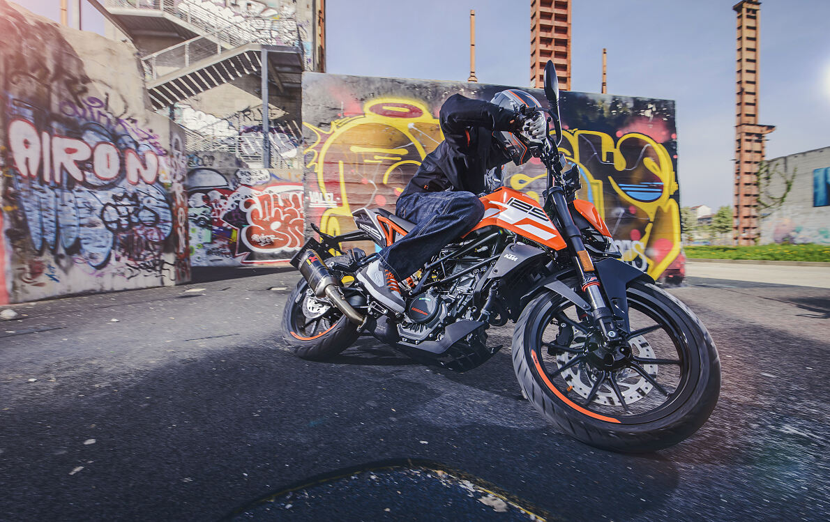 Rok Bagoros auf der KTM 125 DUKE