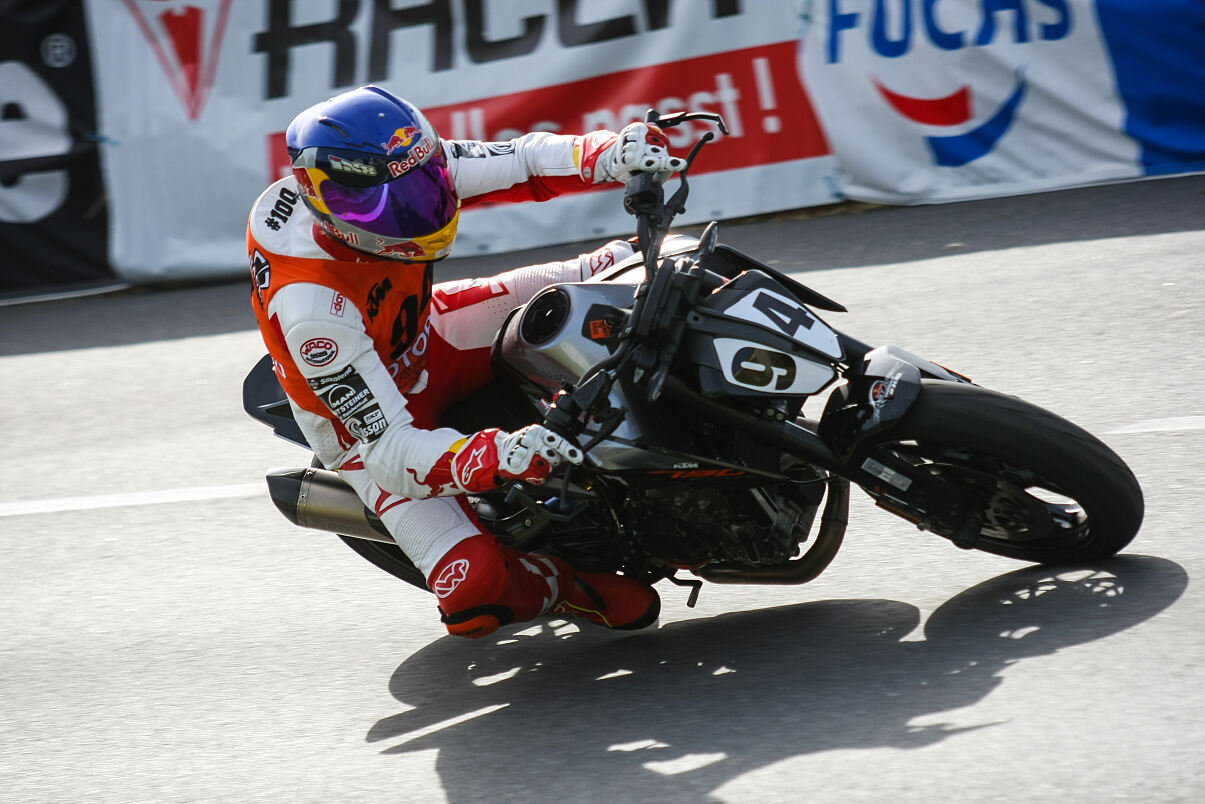 Franky Zorn beim KTM 790 DUKE BATTLE in Landshaag