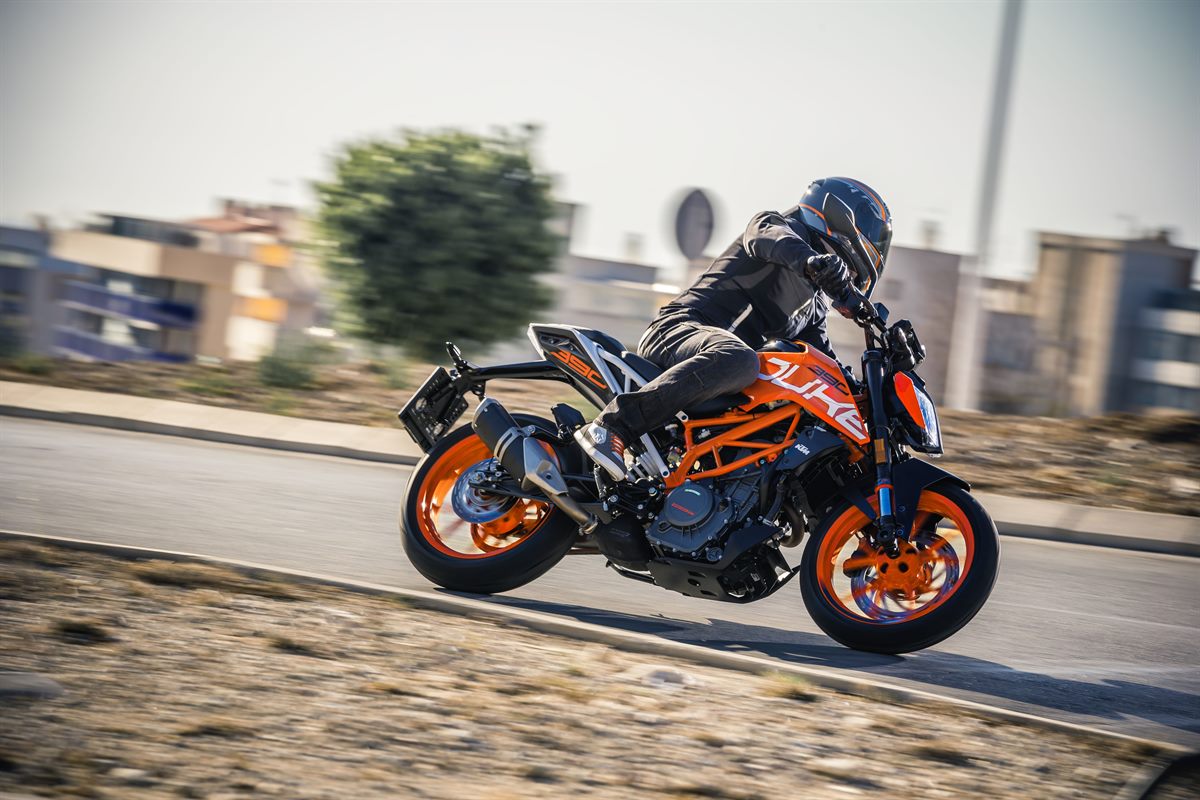 KTM 390 DUKE ABS - Nova Geração - 01