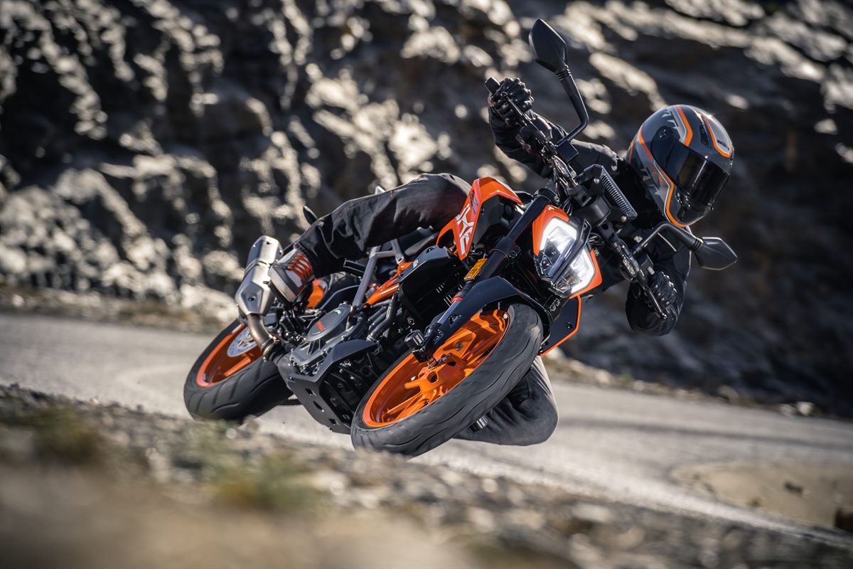 KTM 390 DUKE ABS - Nova Geração - 10