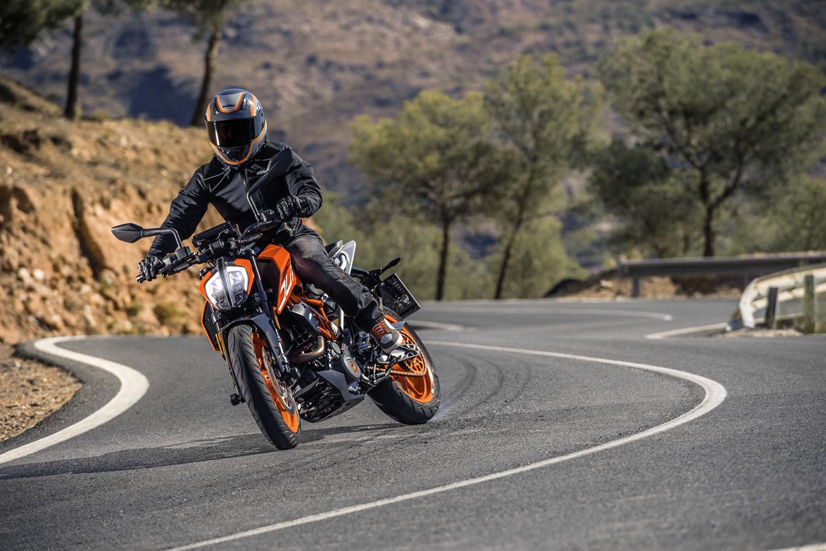 KTM 390 DUKE ABS - Nova Geração - 09