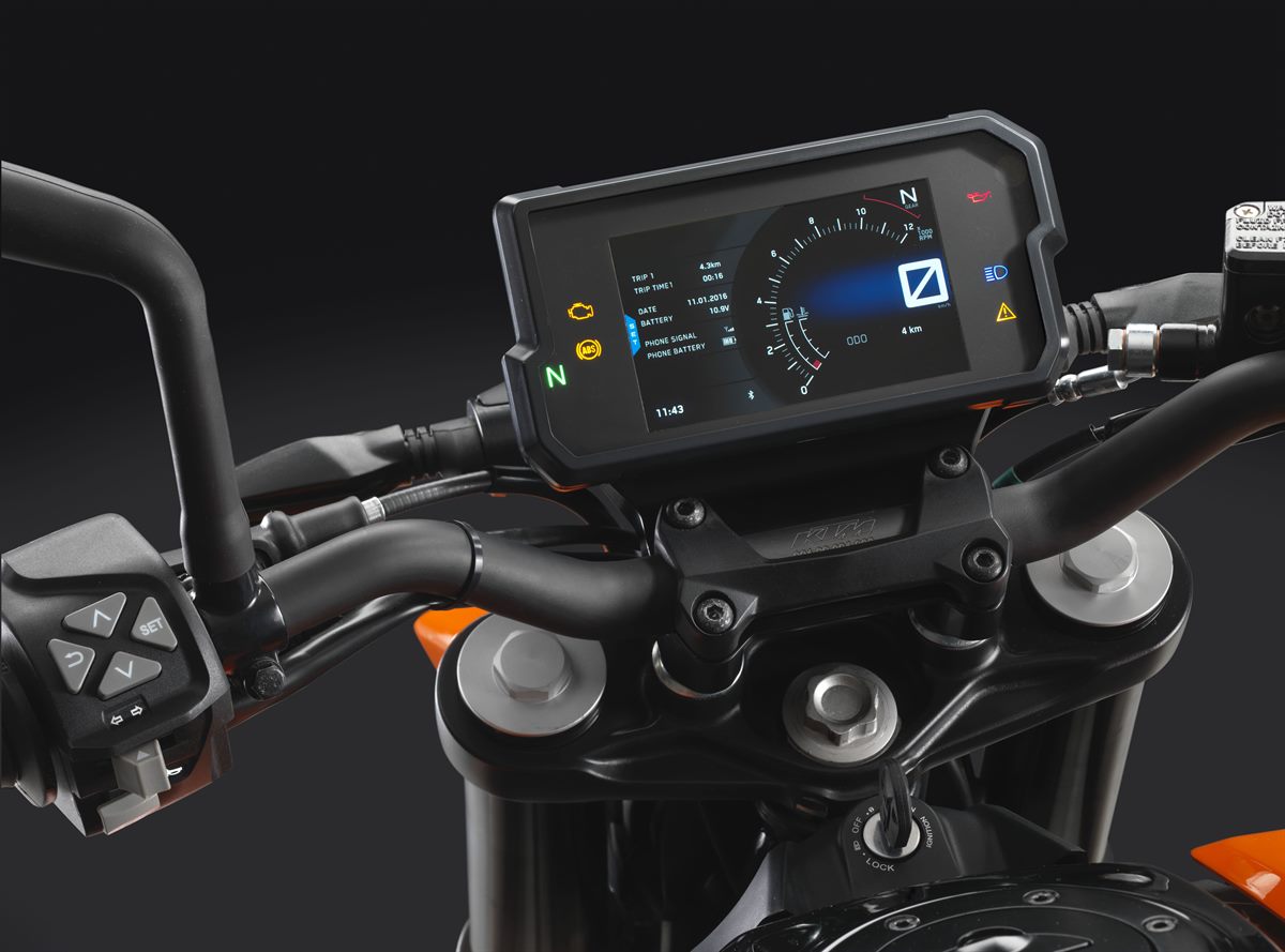 KTM 390 DUKE ABS - Nova Geração - 12 - Dashboard Nightmode