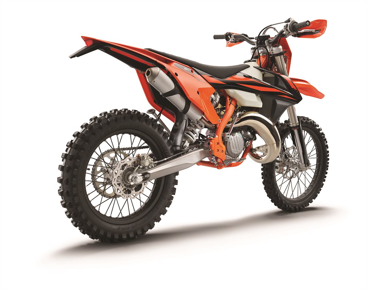 226264_KTM 150 XC-W USA MY 2019 Studio