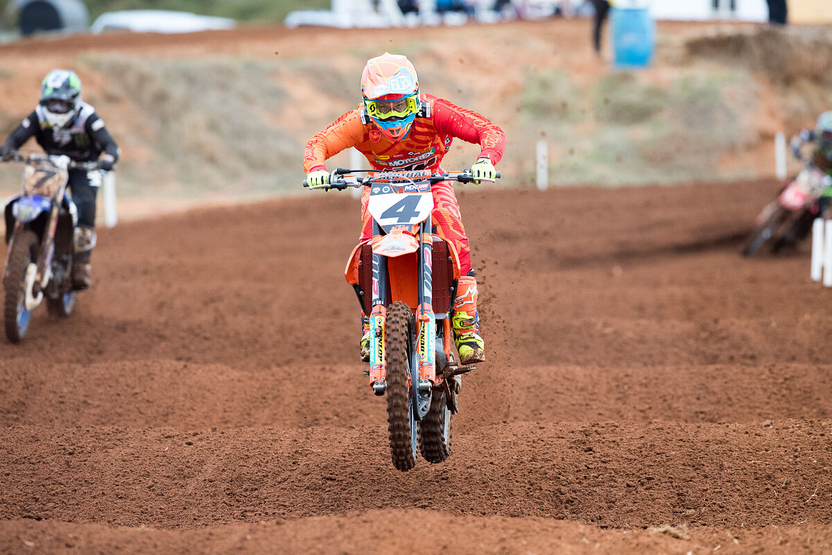 KTM Motocross Racing Team - KTM 450 SX-F - Luke Clout