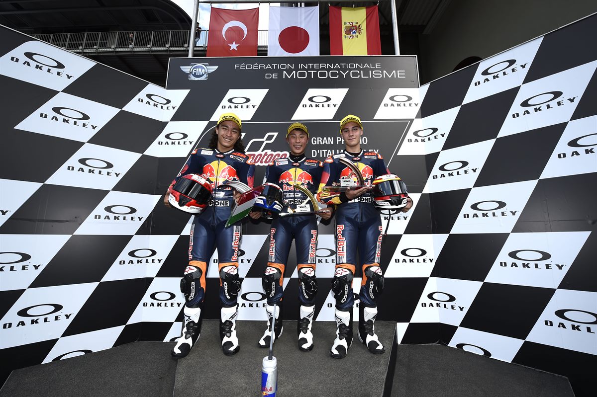 Can Öncü, Yuki Kunii & Adrian Carrasco Podium Autodromo del Mugello 2018