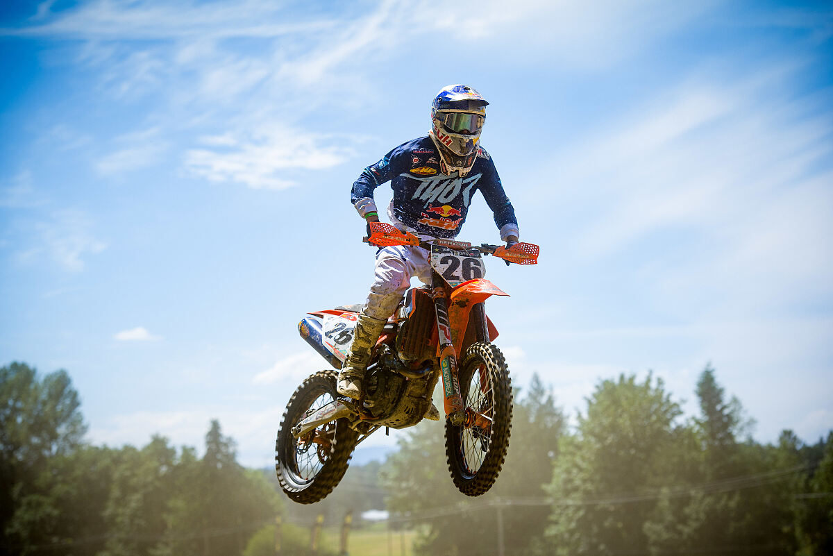 k.benoit_18_popkum_jl_2750