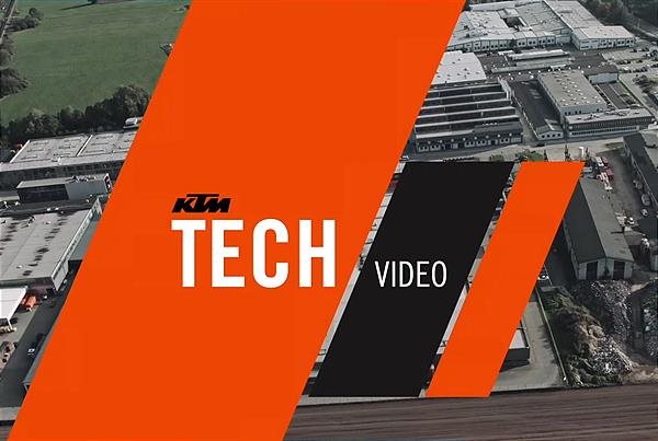 TechVideo KTM ACC Blind spot detection