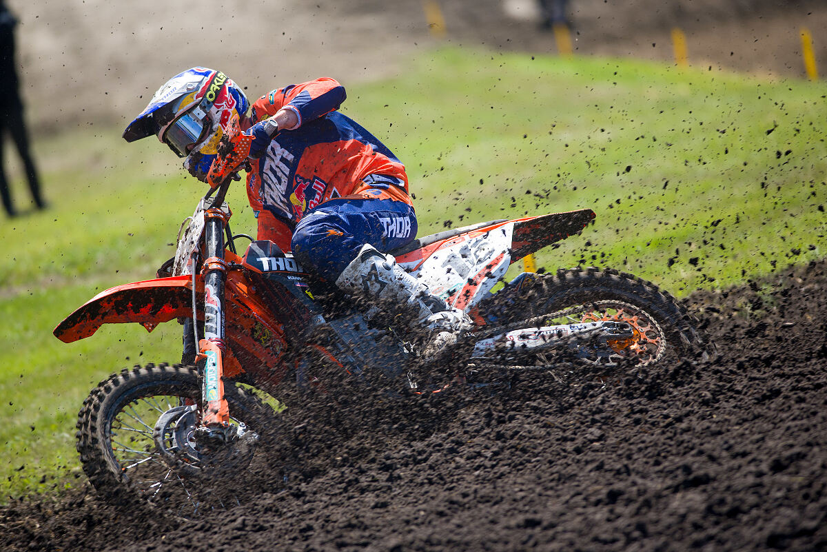 c.thompson_18_mcnabb_jl_2057