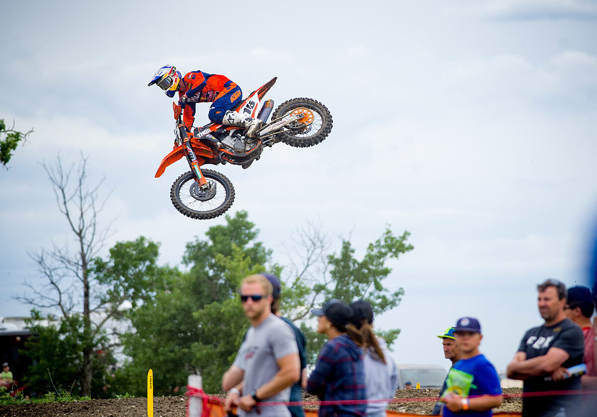 c.thompson_18_mcnabb_jl_3384