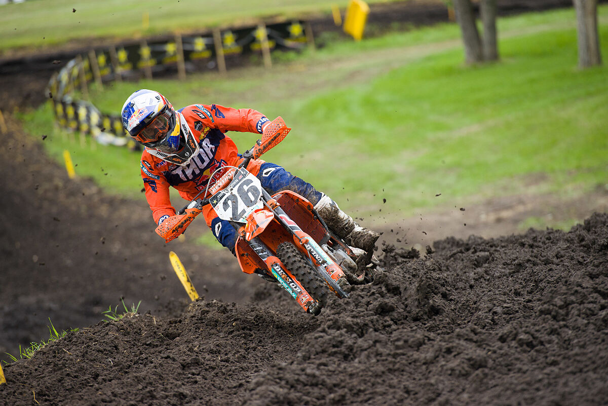 k.benoit_18_mcnabb_jl_1116