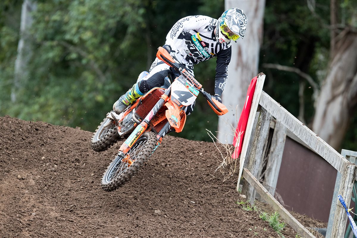 KTM Motocross Racing Team - KTM 450 SX-F - Luke Clout