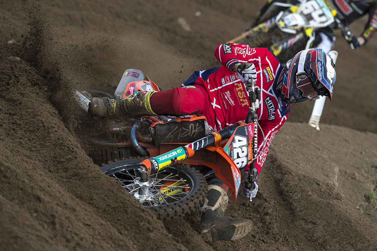 Mewse_MXGP_2018_R15_RA_3359 copy