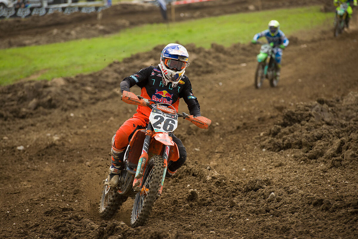 k.benoit_18_walton_jl_9147