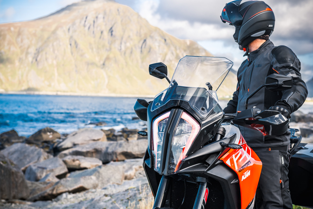 KTM 1290 SUPER ADVENTURE S PROMO
