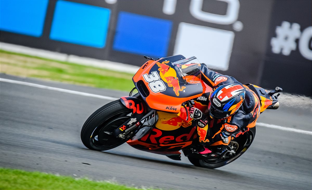 Bradley Smith KTM RC16 Silverstone Circuit 2018