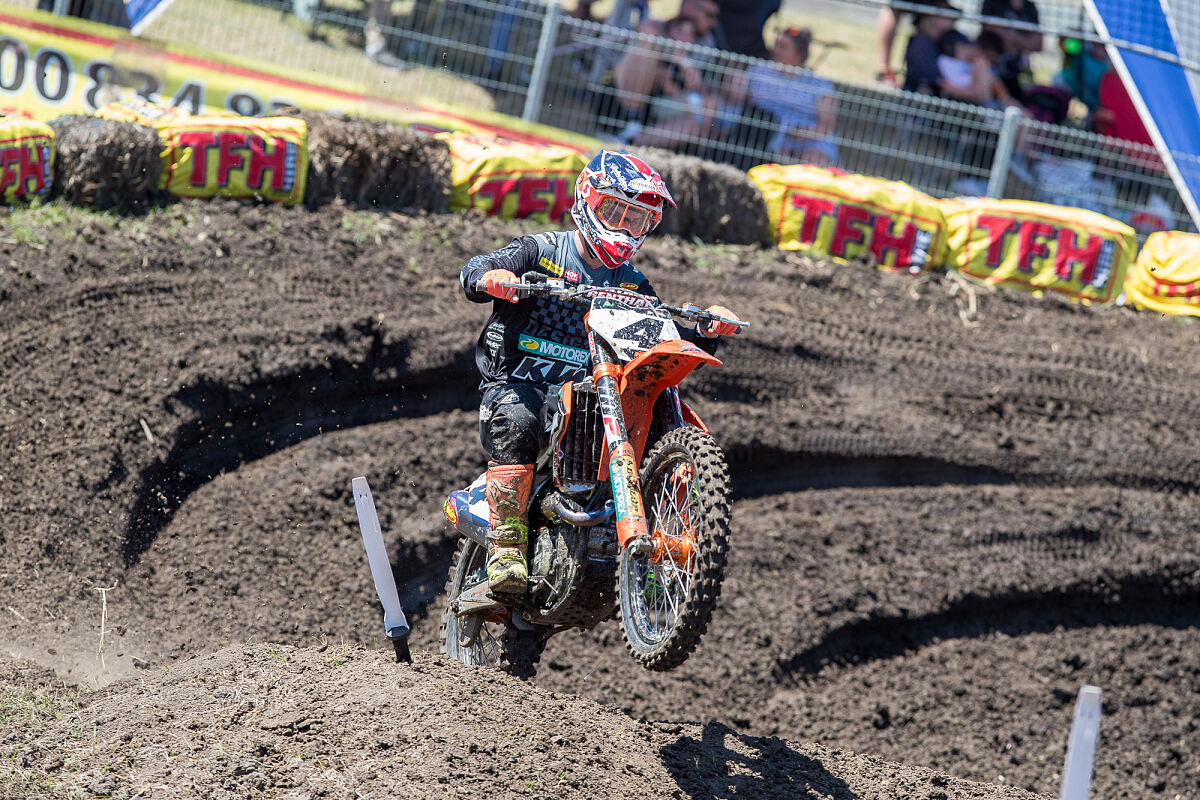 KTM Motocross Racing Team - KTM 450 SX-F - Luke Clout