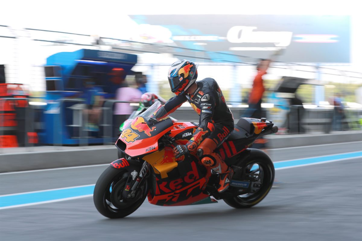 Pol Espargaro KTM RC16 Pit Lane Chang International Circuit 2018