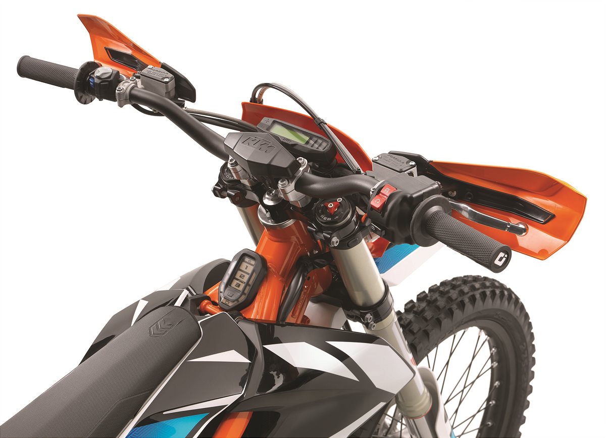 KTM FREERIDE E-XC MY 2018_Detail_Handlebar