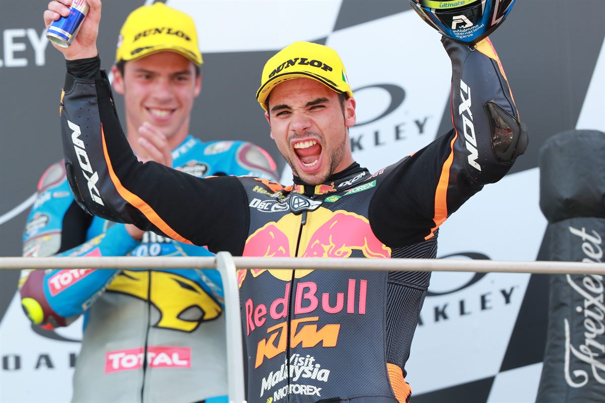 233862_Miguel Oliveira Podium Automotodromo del Mugello 2018