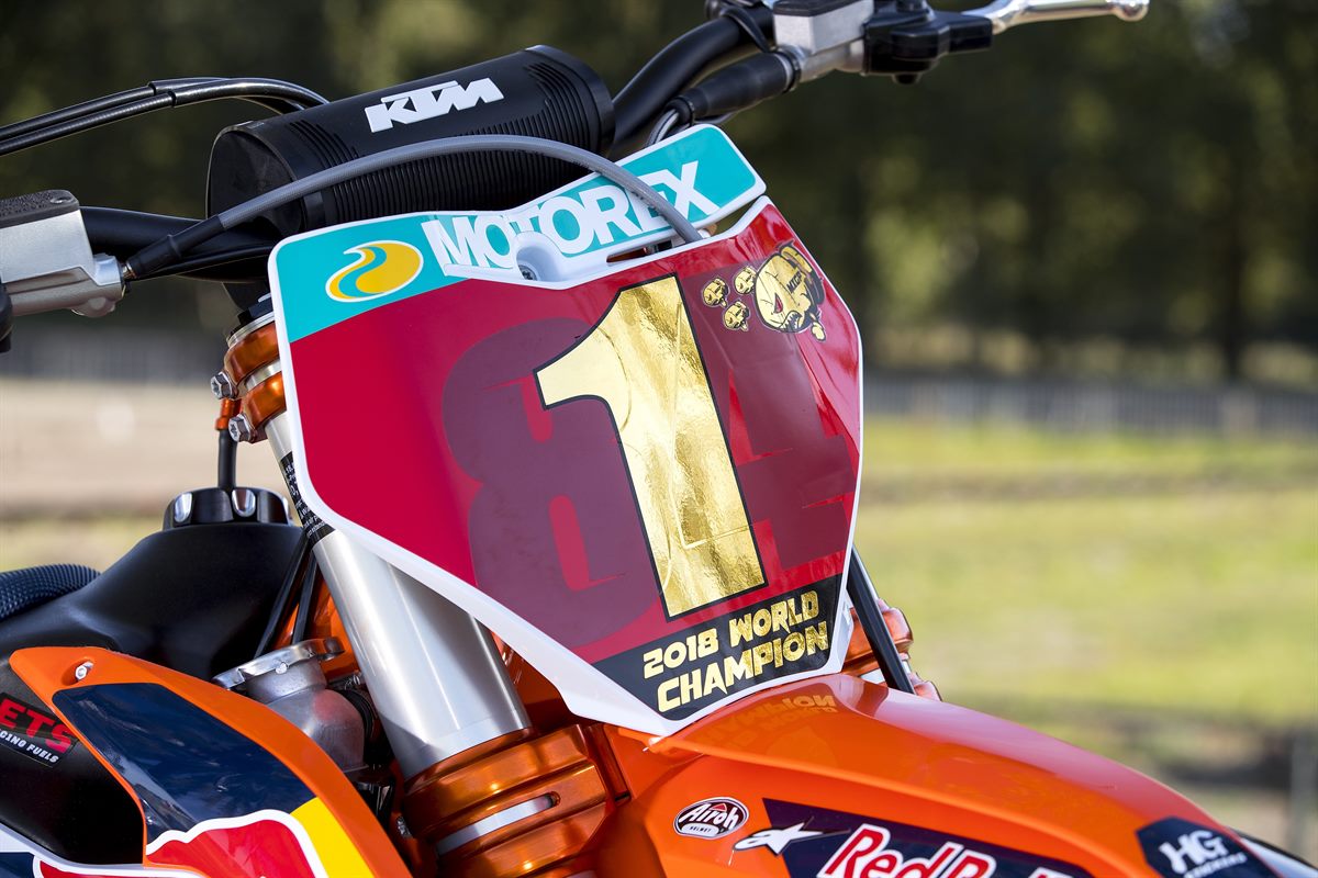 03_KTM 450 SX-F HERLINGS REPLICA