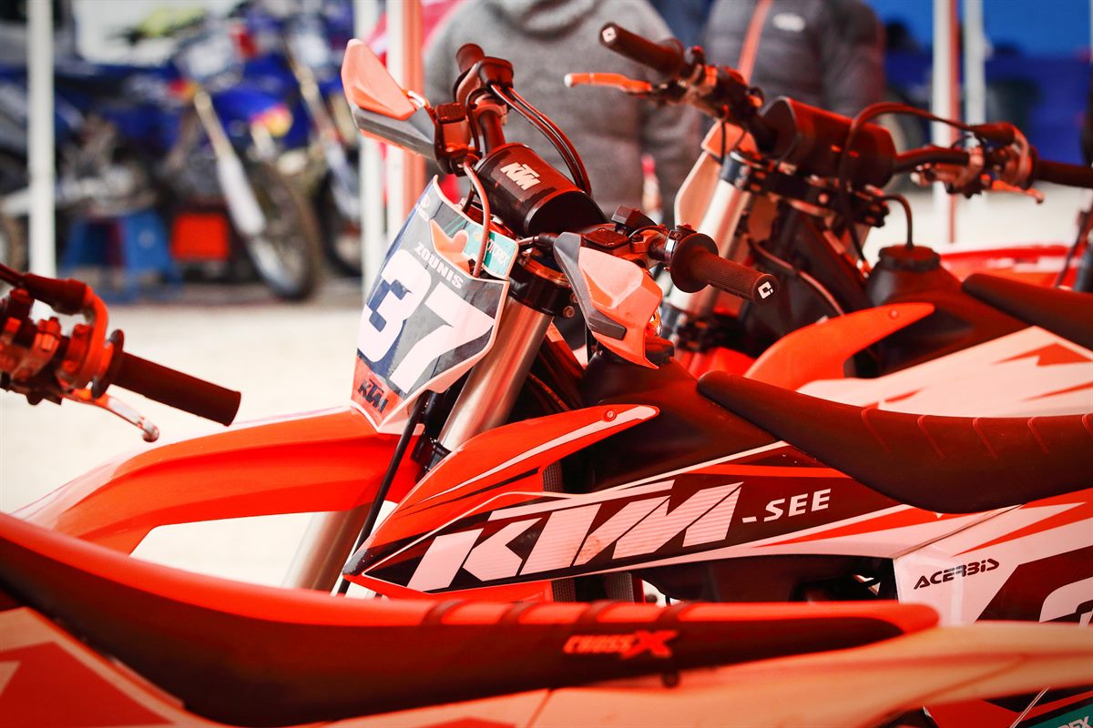 ΚΤΜ MOTOREX MICHELIN ACERBIS MX TEAM 