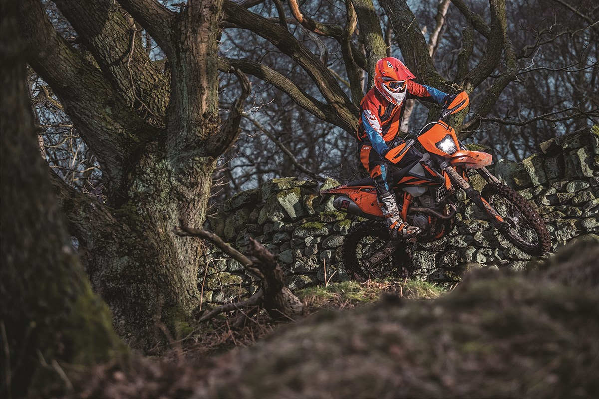03_Action_KTM 350 EXC-F MY2019