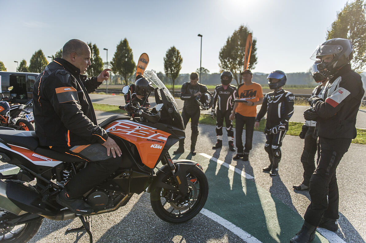 Die KTM RIDERS ACADEMY bietet ein kostenloses Schnuppertraining