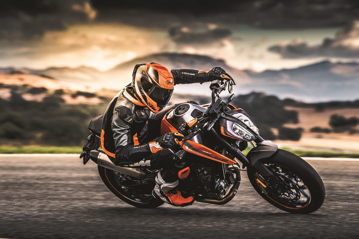 KTM 790 DUKE_Action 08