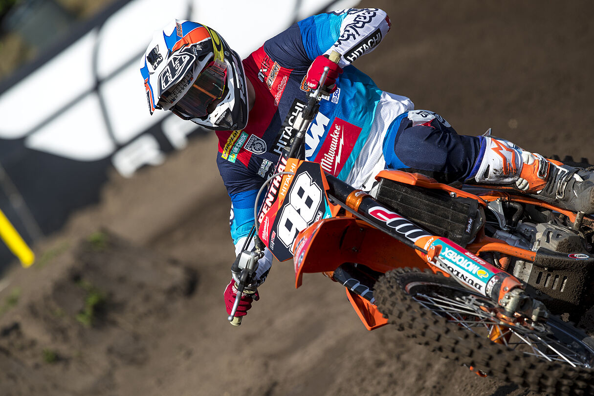 Vaessen_MXGP_2019_R03_RA_1307