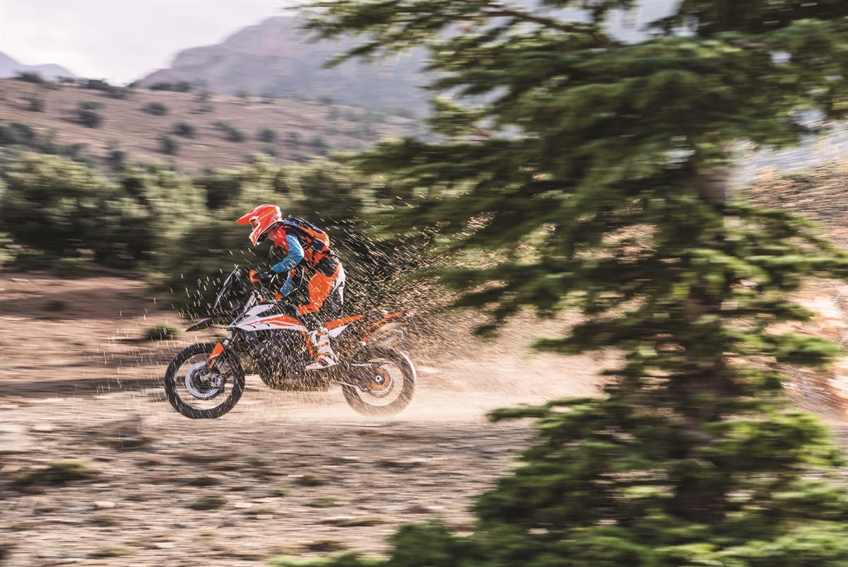 KTM 790 ADVENTURE R_Action 09