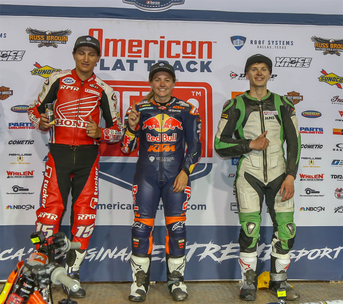 AFT SINGLES PODIUM