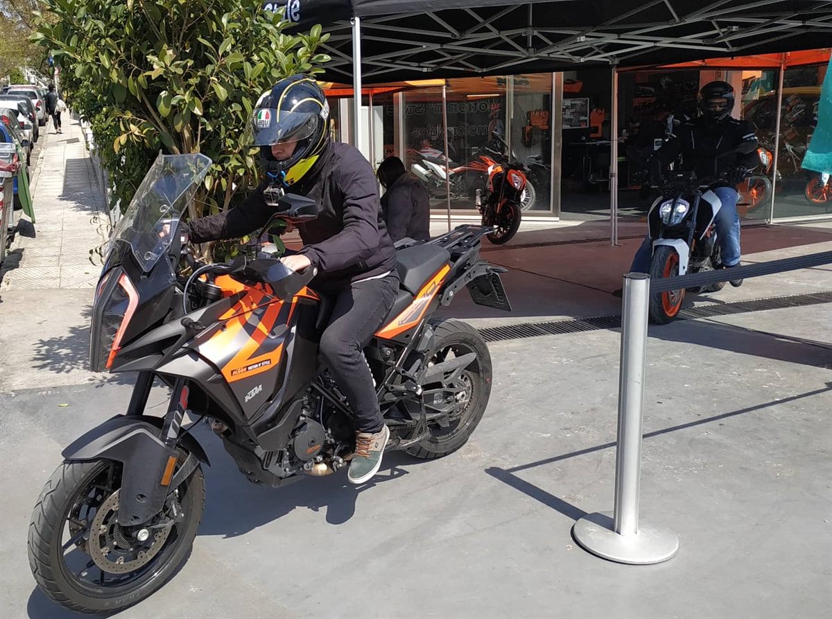 KTM ORANGE DAYS - MOTION N STYLE (S) (1)