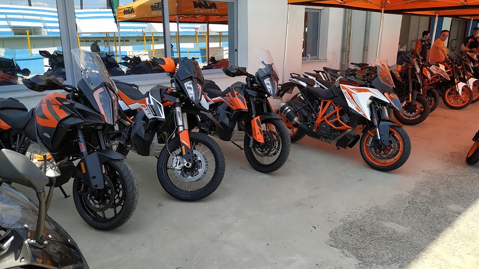 orange days serres (6)