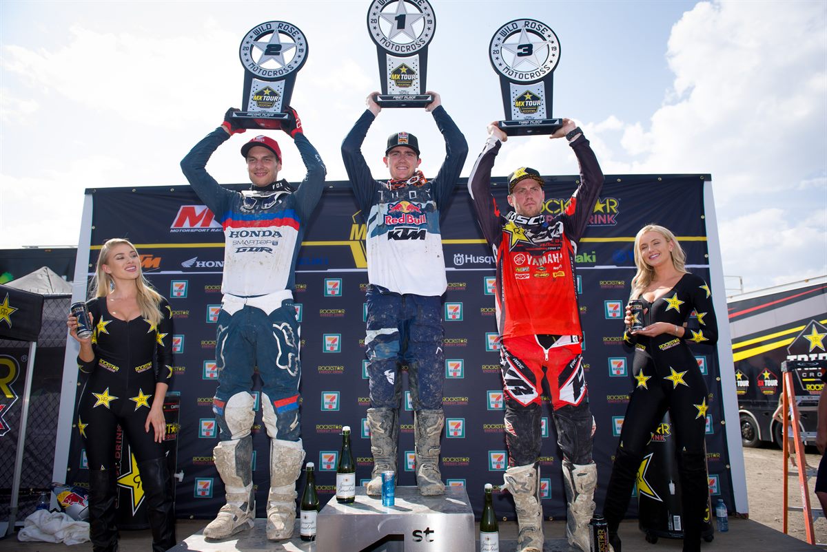 450podium_19_calgary_jl_4291