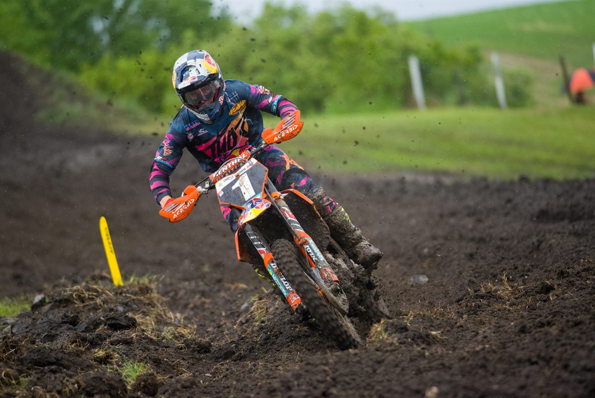 j.pettis_19_mcnabb_jl_0257
