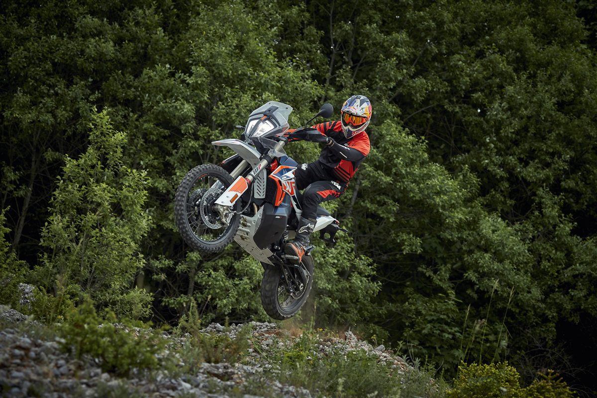 KTM 790 ADVENTURE R RALLY (61)