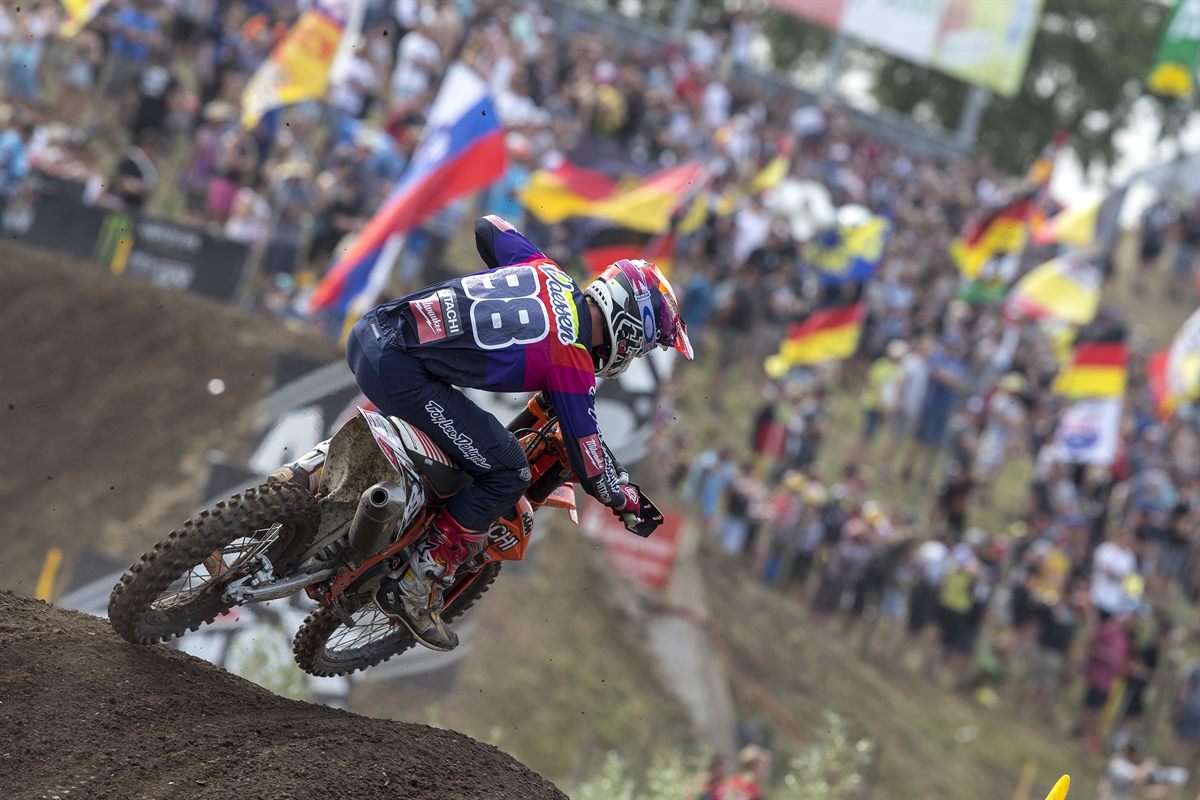 Vaessen_MXGP_2019_R10_RA_5477