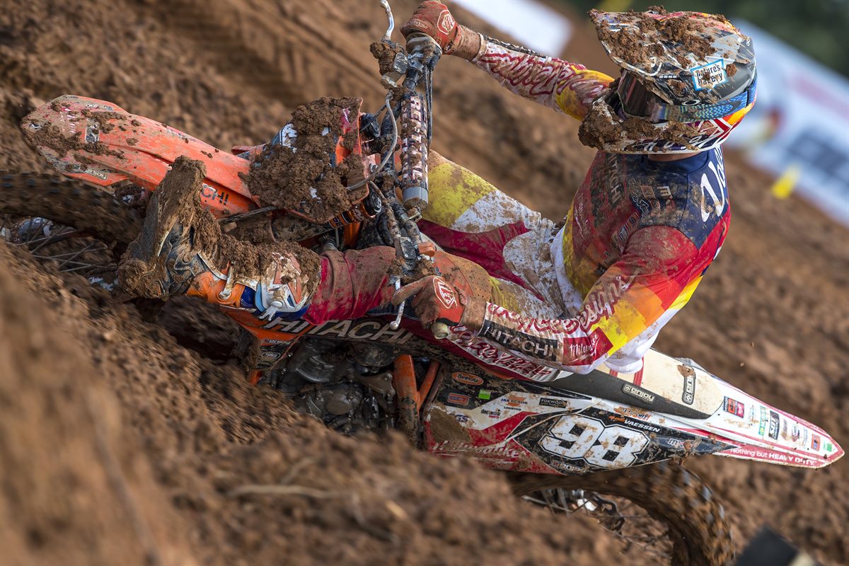 Vaessen_MXGP_2019_R11_RA_2911