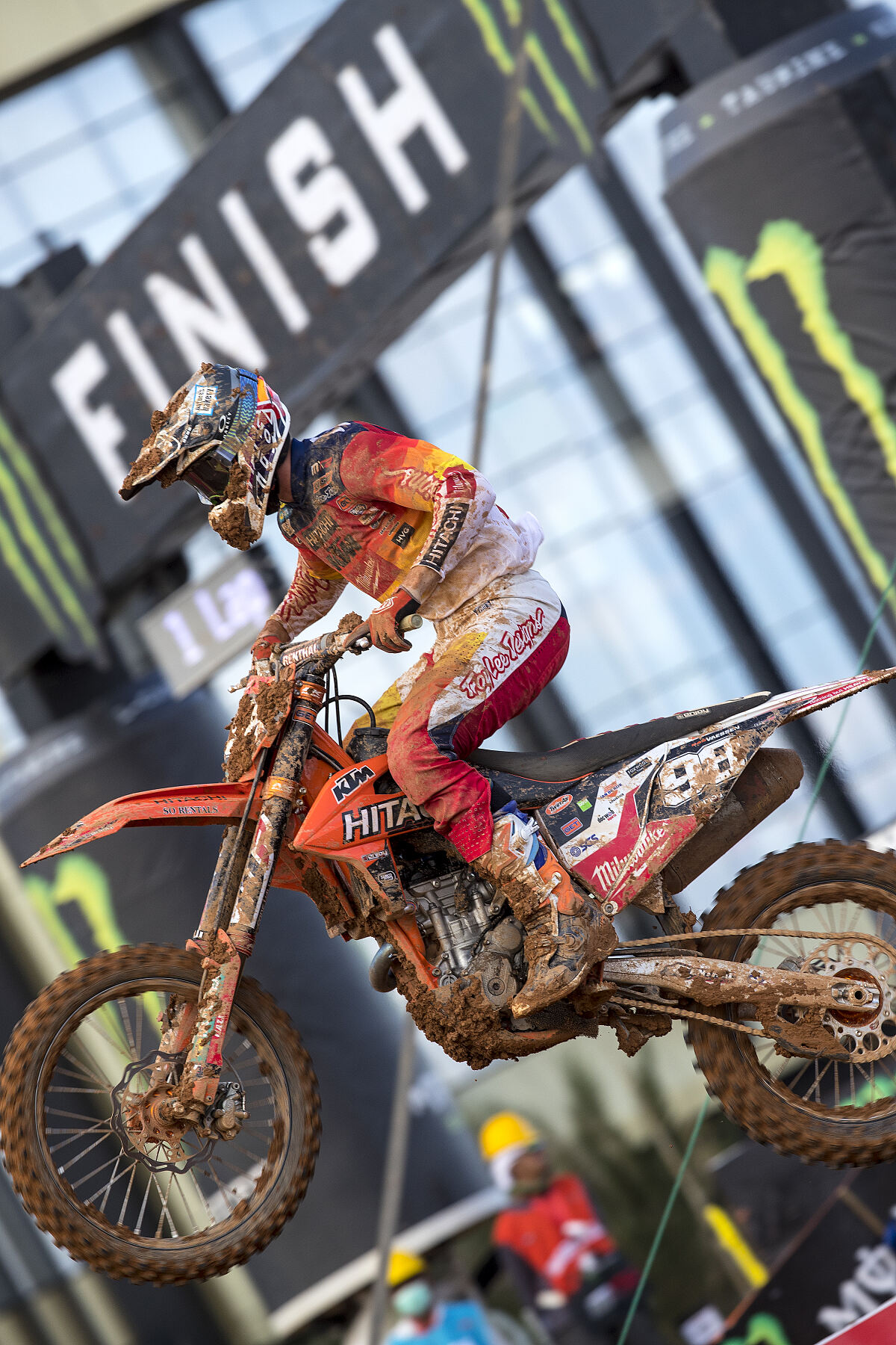 Vaessen_MXGP_2019_R11_RA_3071